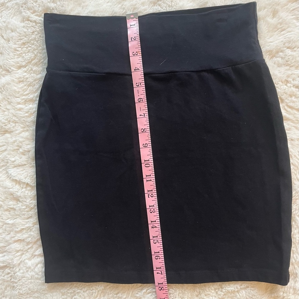 Charlotte Russe Black Mini Pencil Skirt - Picture 3 of 5